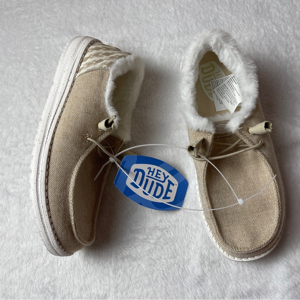 Hey Dude Wendy Funk Wool Beige Fur-Lined Loafers Sneaker Women’s Shoes Size W7